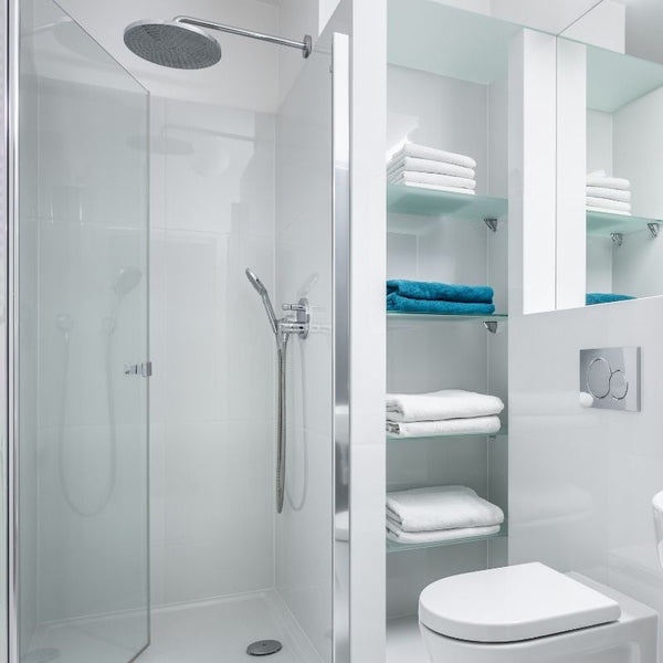 Large High Gloss White 1.0m x 2.4m Shower Panel Sample